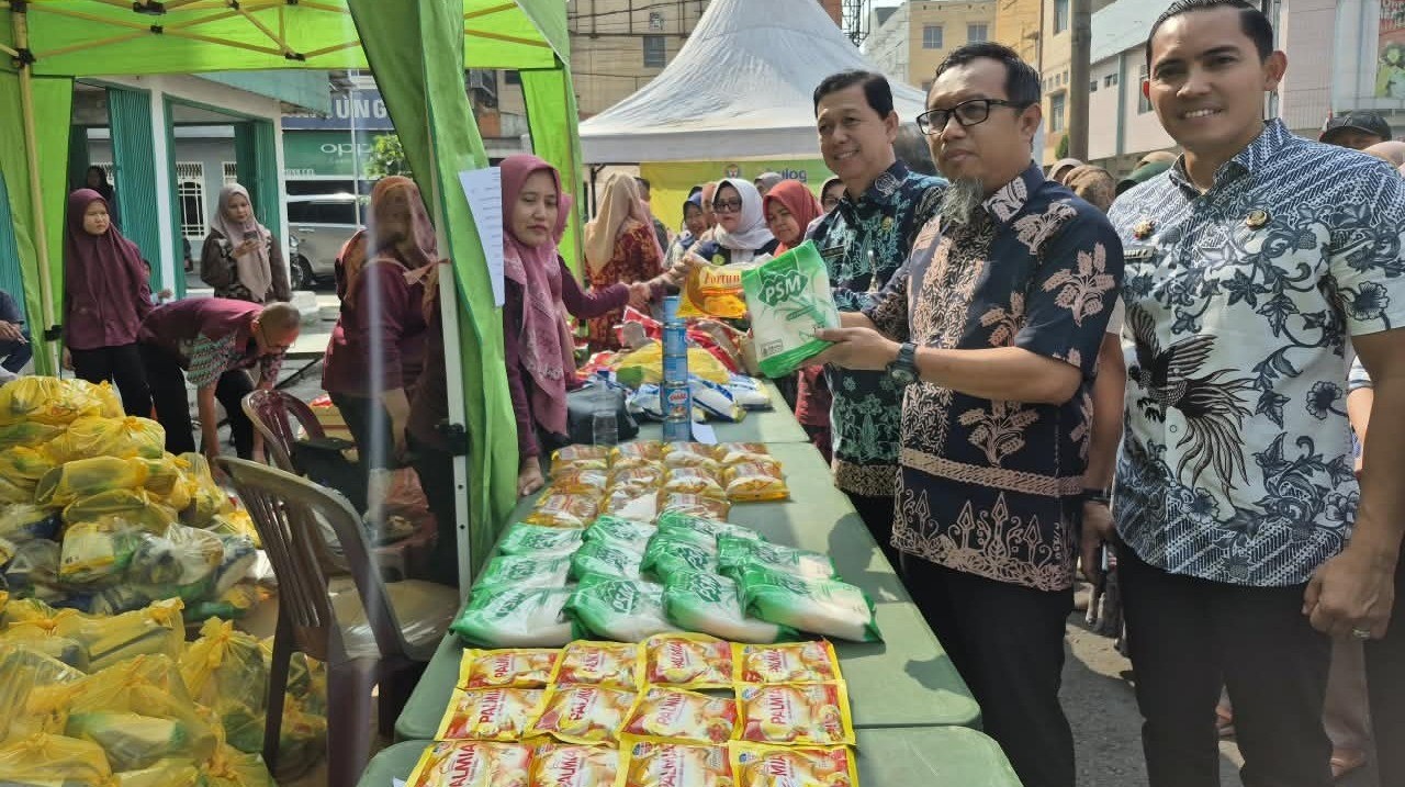Tekan Inflasi Lewat Operasi Pasar dan Gerakan Pangan Murah