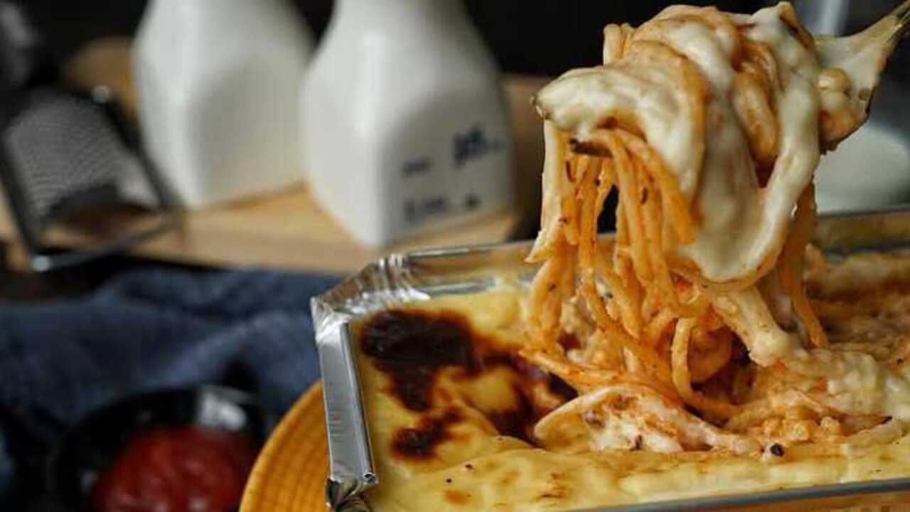 Baked Spaghetti Brulee : Inovasi Lezat yang Memadukan Spaghetti dengan Keunikan Teknik Brulee