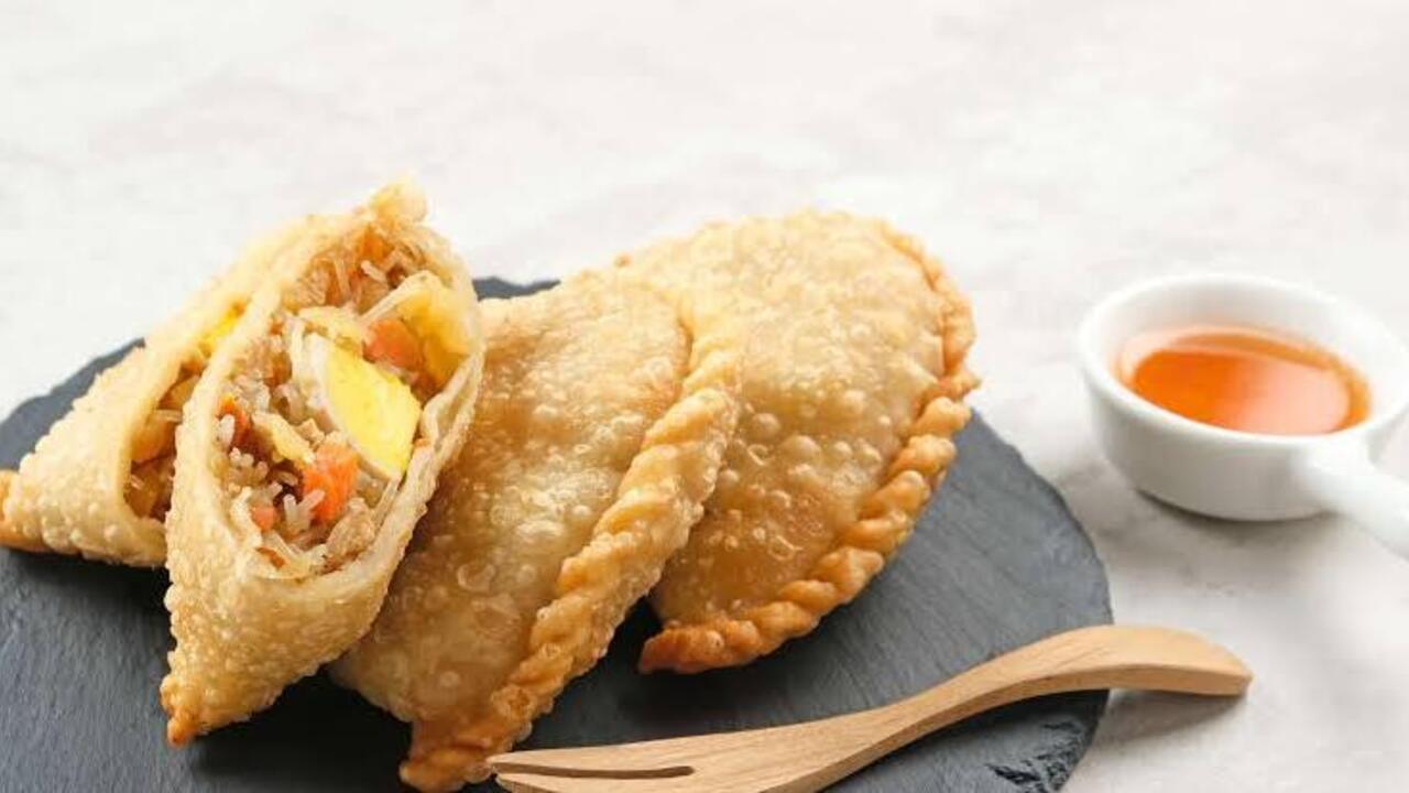 Jalangkote, Kuliner Khas Makassar yang Tetap Bertahan di Tengah Perubahan Zaman