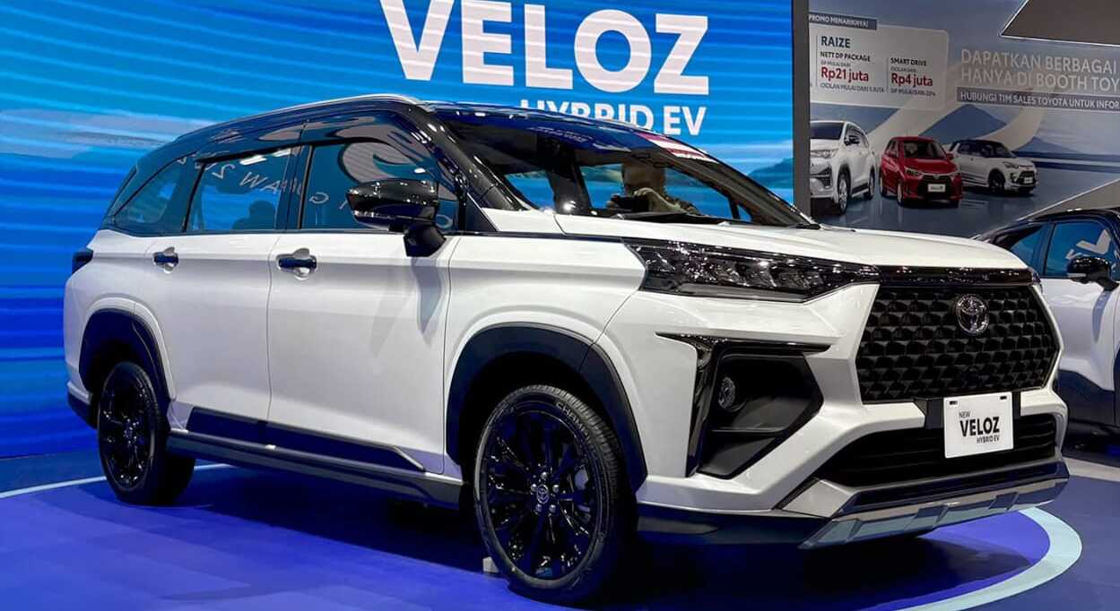 Review Toyota Veloz HEV: LMPV Hybrid Paling Serius di Tahun 2025?
