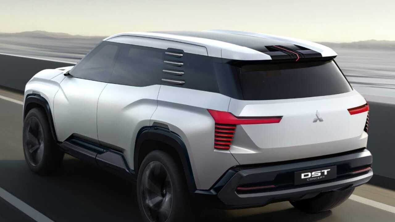 Mitsubishi Motors Perkenalkan Mitsubishi DST Concept: SUV Mewah dengan Performa Tangguh. 