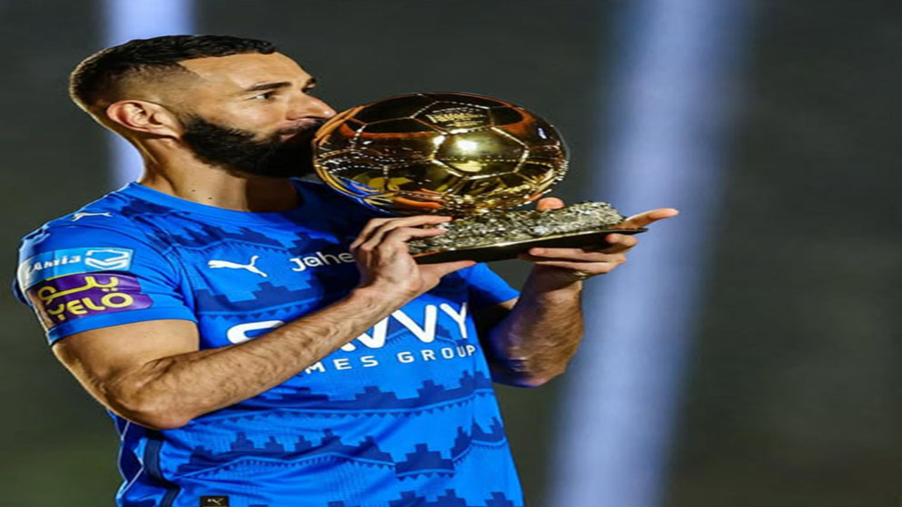 Resmi! Karim Benzema Tinggalkan Al Ittihad ke Al Hilal.