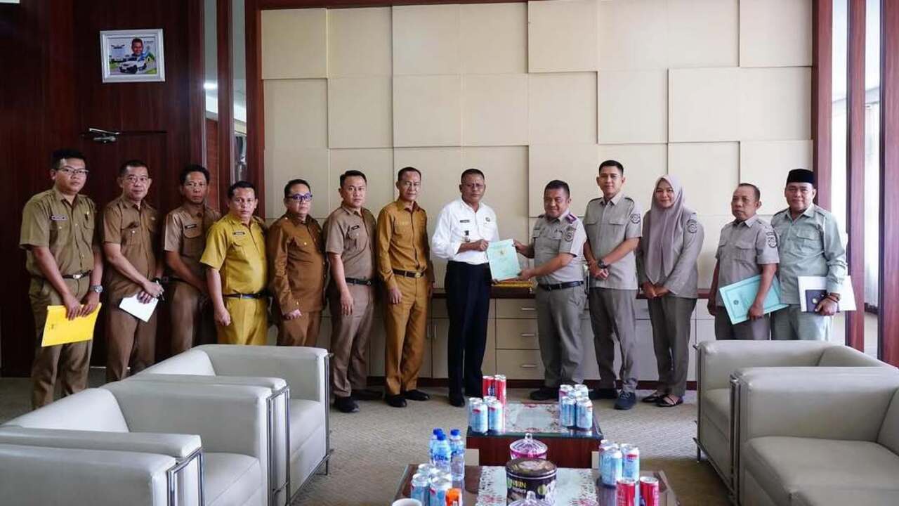 Pemkot Prabumulih Terima 117 Sertifikat Aset dari BPN, H Arlan: Penerbitan Sertifikat Aset ini Sangat Penting