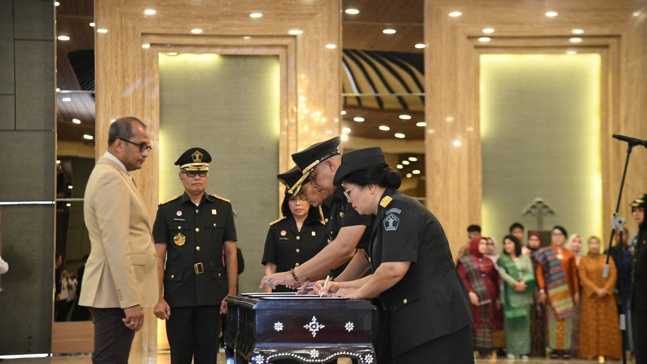 Sesungguhnya Memimpin Itu Sebuah Penderitaan