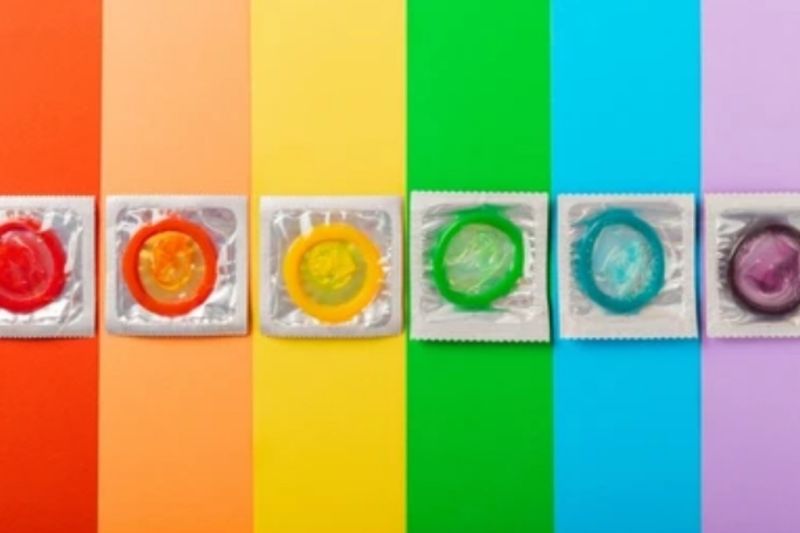 Amankah Menggunakan Kondom Rasa untuk Hubungan Seksual? Begini Penjelasan Pakar Seksologi