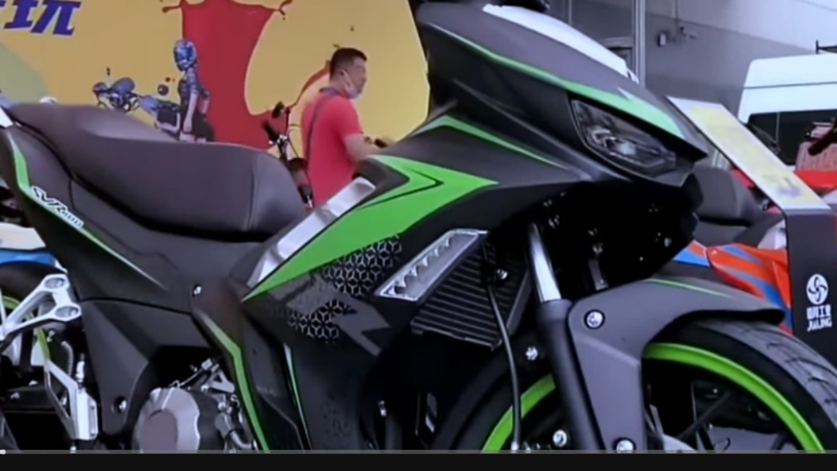 Kawasaki Siap Gempur Pasar Motor Bebek dengan Model Terbaru