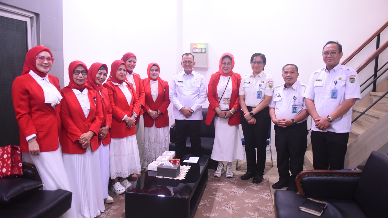 Kolaborasi Pemprov Sumsel dan PIM Wujudkan Perayaan Hari Kebaya Nasional yang Berkelas