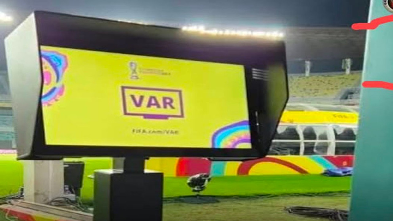 VAR Akan Digunakan di Final AFF U-23 2025: Indonesia vs Vietnam di SUGBK