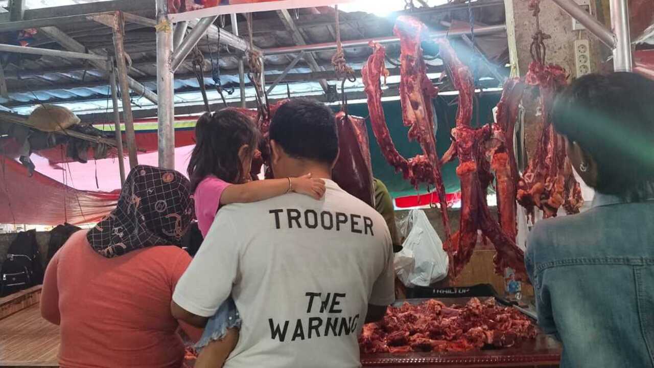 Harga Daging Sapi di OKU Masih Relatif Normal