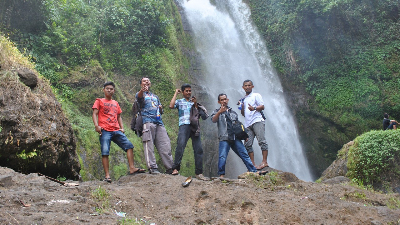 Pesona Air Terjun Kambas, Minim Fasilitas Namun Tetap Memikat