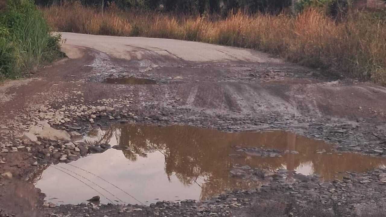 Perbaikan Jalan Cor Beton Batukuning - Kurup Jadi Skala Prioritas