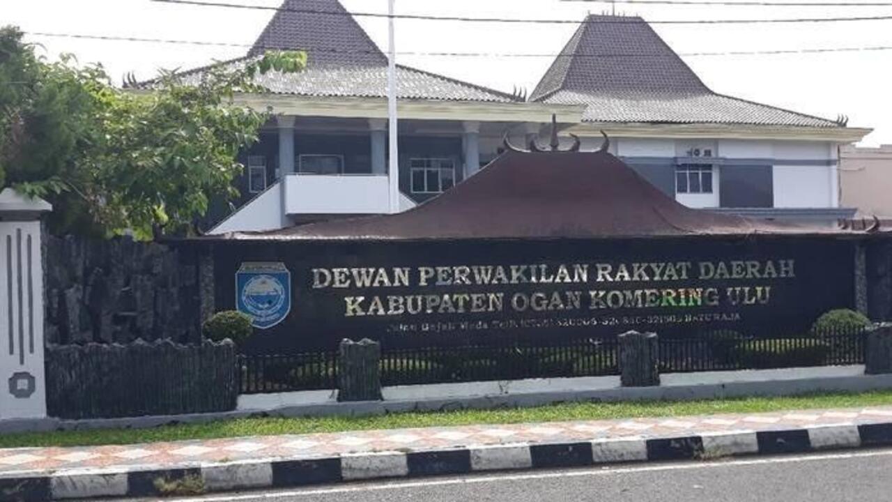 Tiga Anggota DPRD OKU Diberhentikan Sementara Karena Terlibat Kasus Korupsi