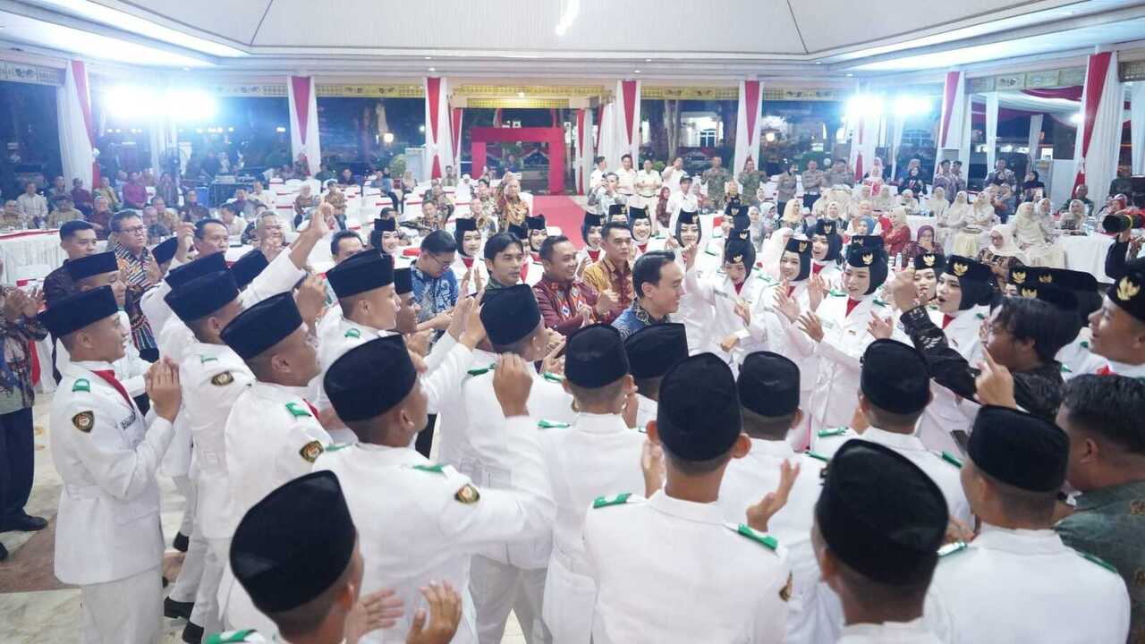 Sukses Kawal Merah Putih, Muchendi Ajak Paskibraka OKI Terus Berkarya