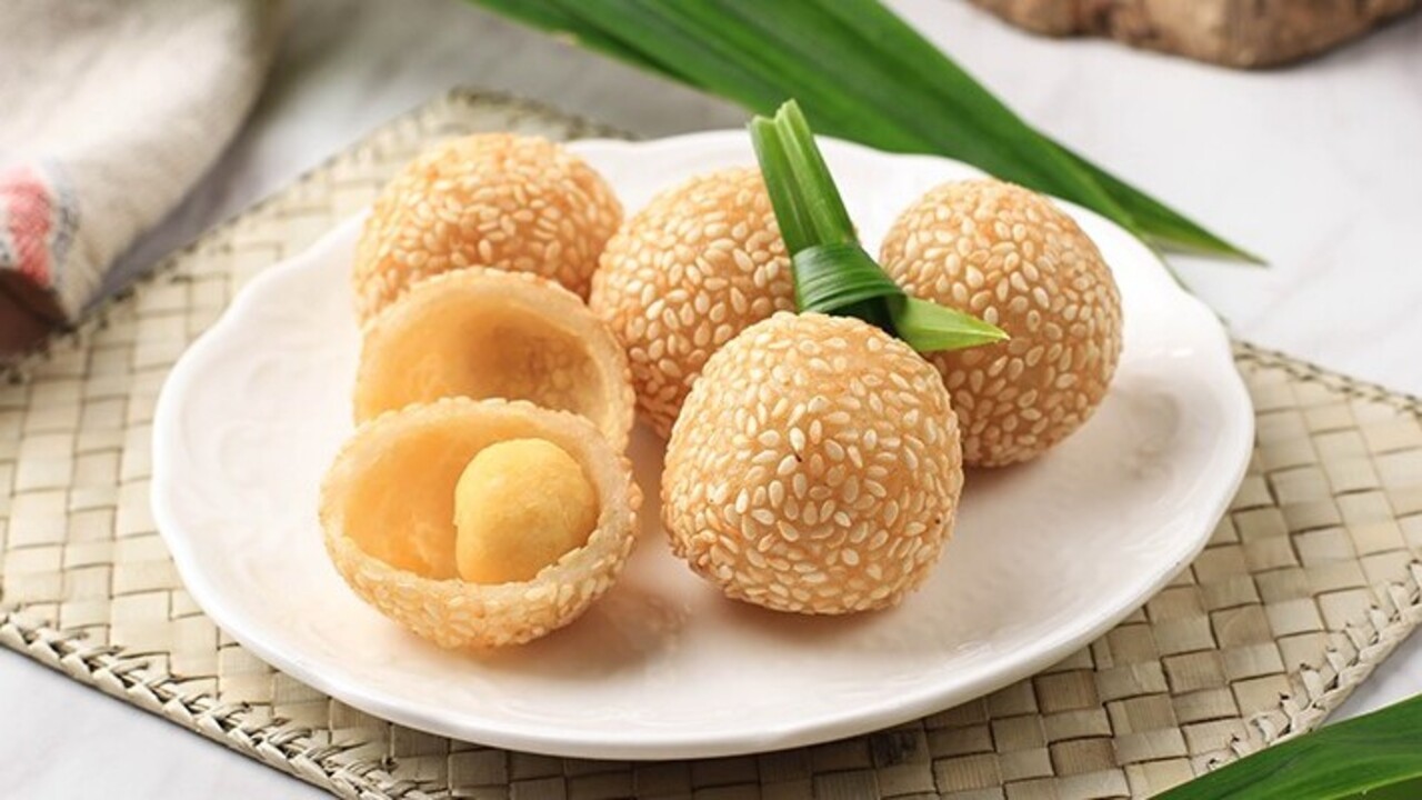 Mengenal Onde-onde: Camilan Tradisional yang Tetap Digemari di Era Modern