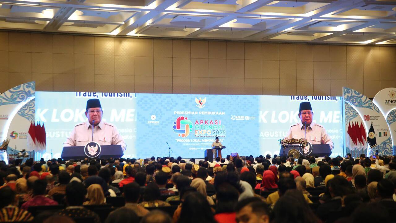 Wagub Cik Ujang Kawal Promosi Investasi Produk Unggulan Sumsel di APKASI Expo 2025