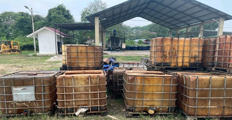 Polres Muba Bongkar Gudang Minyak Oplosan Ilegal