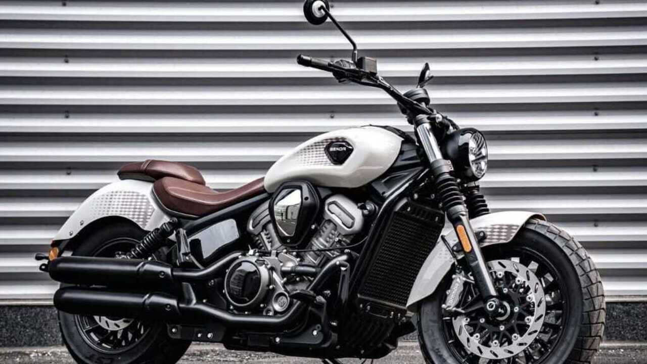 Teknologi Baru! Dark Flag 950 Hadirkan Mesin V4 Buatan BENDA dengan Performa Buas.