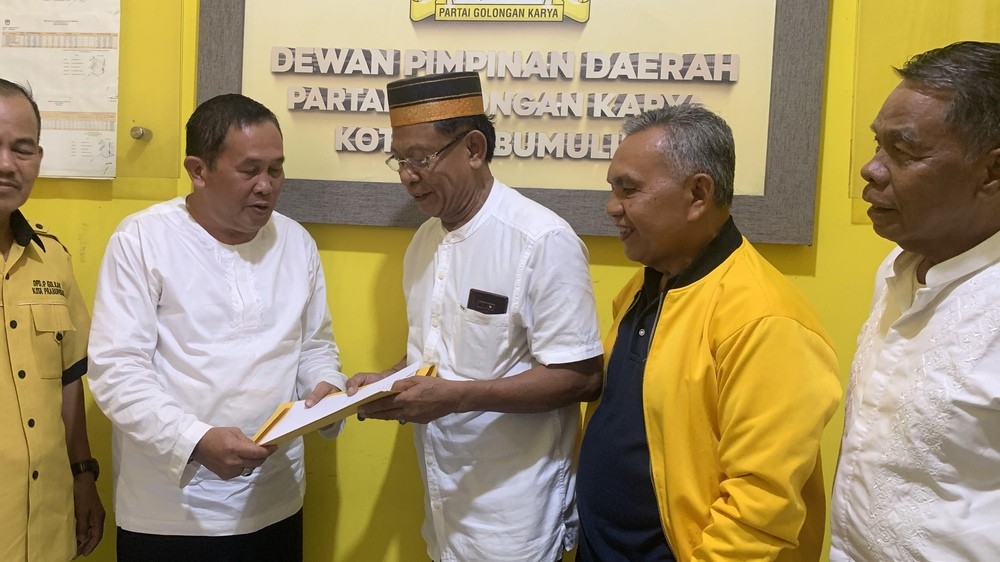 Kembalikan Berkas Pendaftaran Bakal Calon Wakil Walikota, Idham Tergun Berharap Didukung Partai Golkar