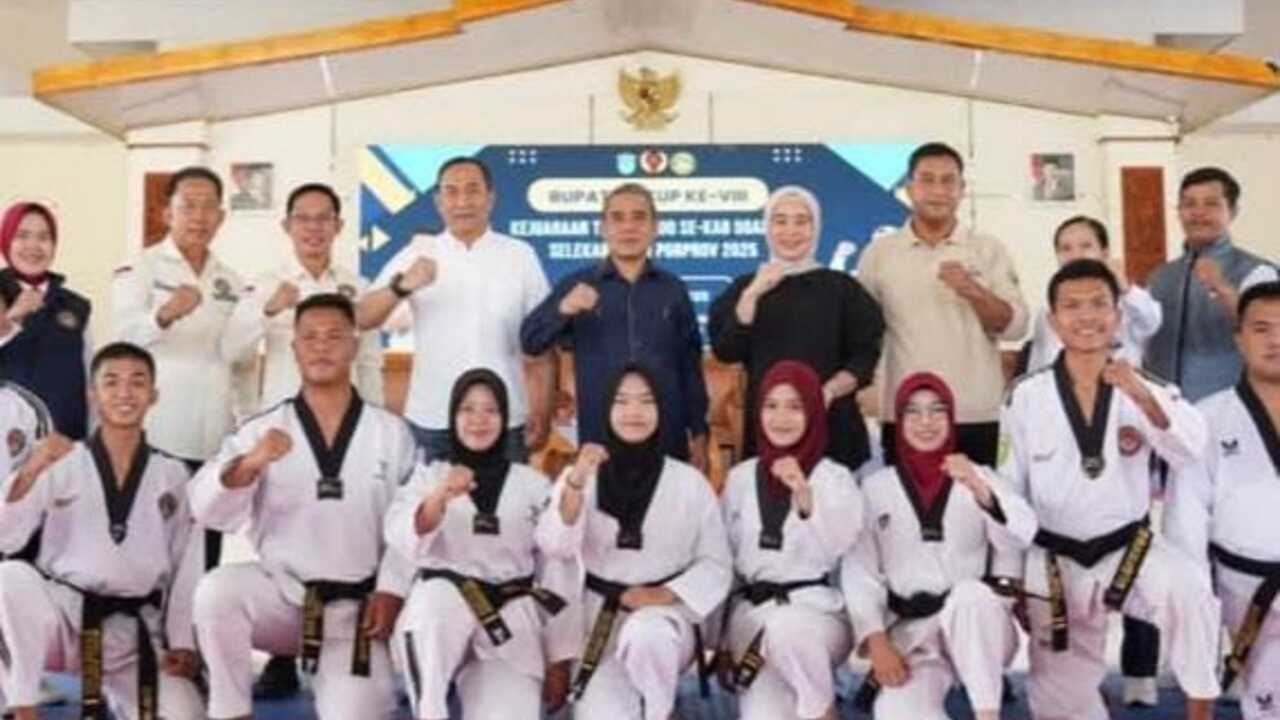 Wakil Bupati Ogan Ilir H. Ardani Resmi Buka Kejuaraan Taekwondo Indonesia Bupati OI Cup ke-VIII Tahun 2025