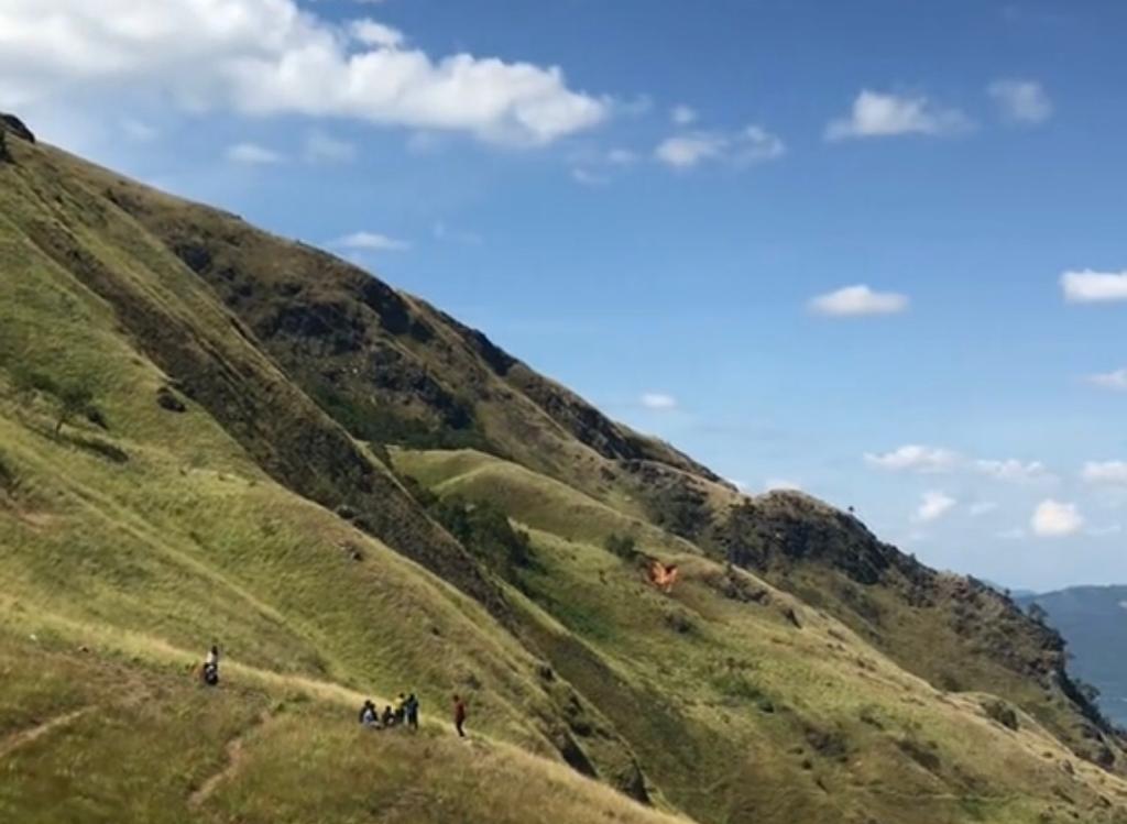 Wisata Alam Solok: Menyaksikan Danau Singkarak dari Puncak Gagoan