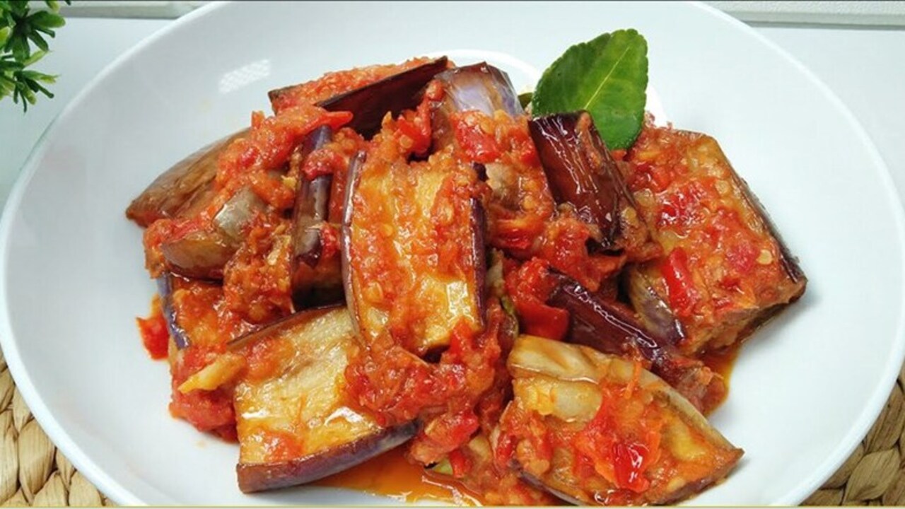 Terong Balado, Hidangan Rumahan yang Kian Naik Daun dan Jadi Primadona di Restoran Modern