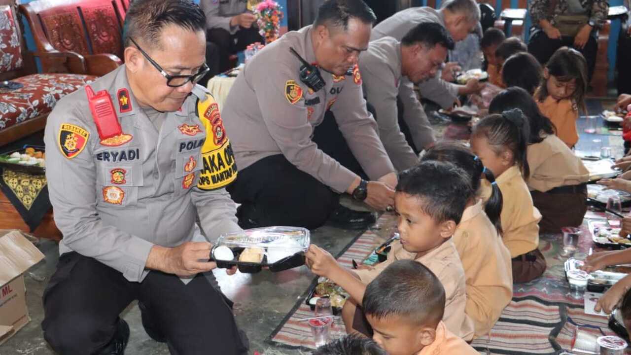 Polres Prabumulih Gelar Program Jumat Berkah Si Limas