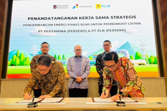 Diinisiasi Danantara, PLN – Pertamina Teken Kerja Sama Pengembangan Energi Panas Bumi Nasional