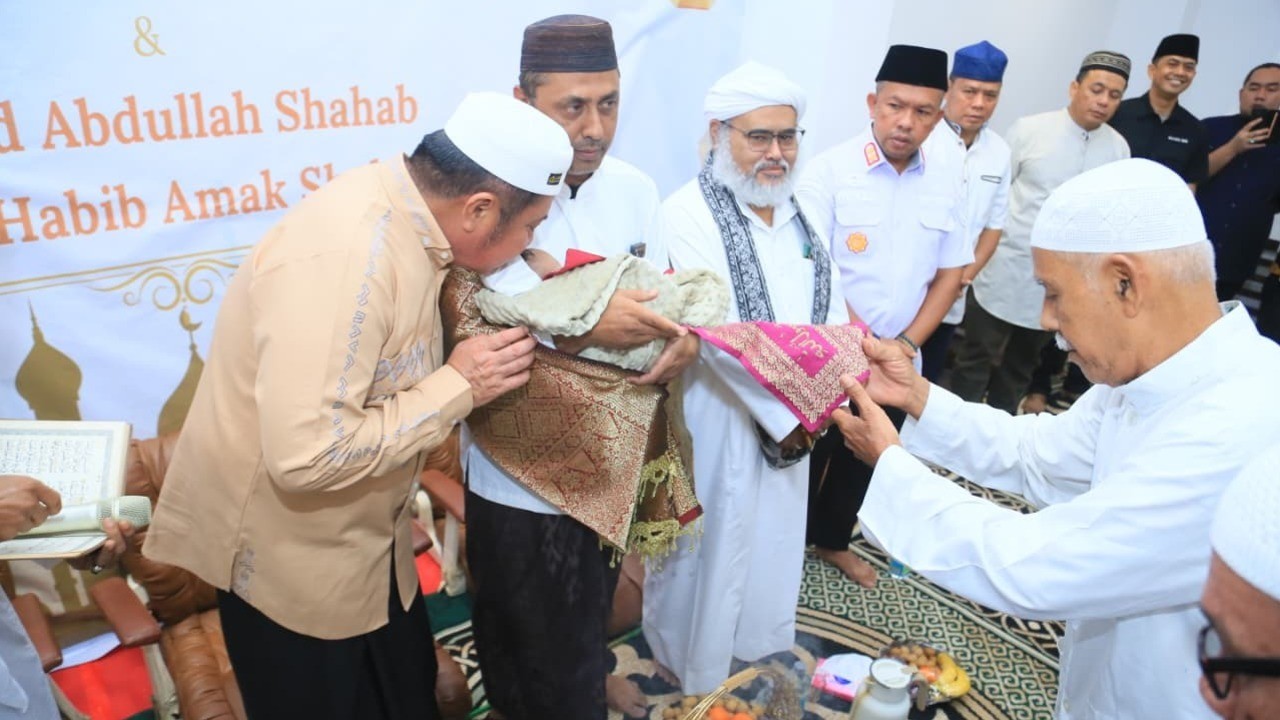 Hadiri Haul Habib Ja’far, Gubernur Herman Deru Tekankan Pentingnya Pendidikan Agama dan Akhlak Generasi Muda