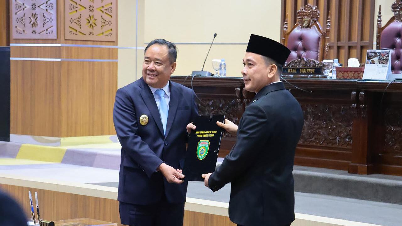 Dua Raperda Inisiatif DPRD Sumsel Dapat Dukungan Penuh Pemprov, Wagub Cik Ujang Hadiri Paripurna