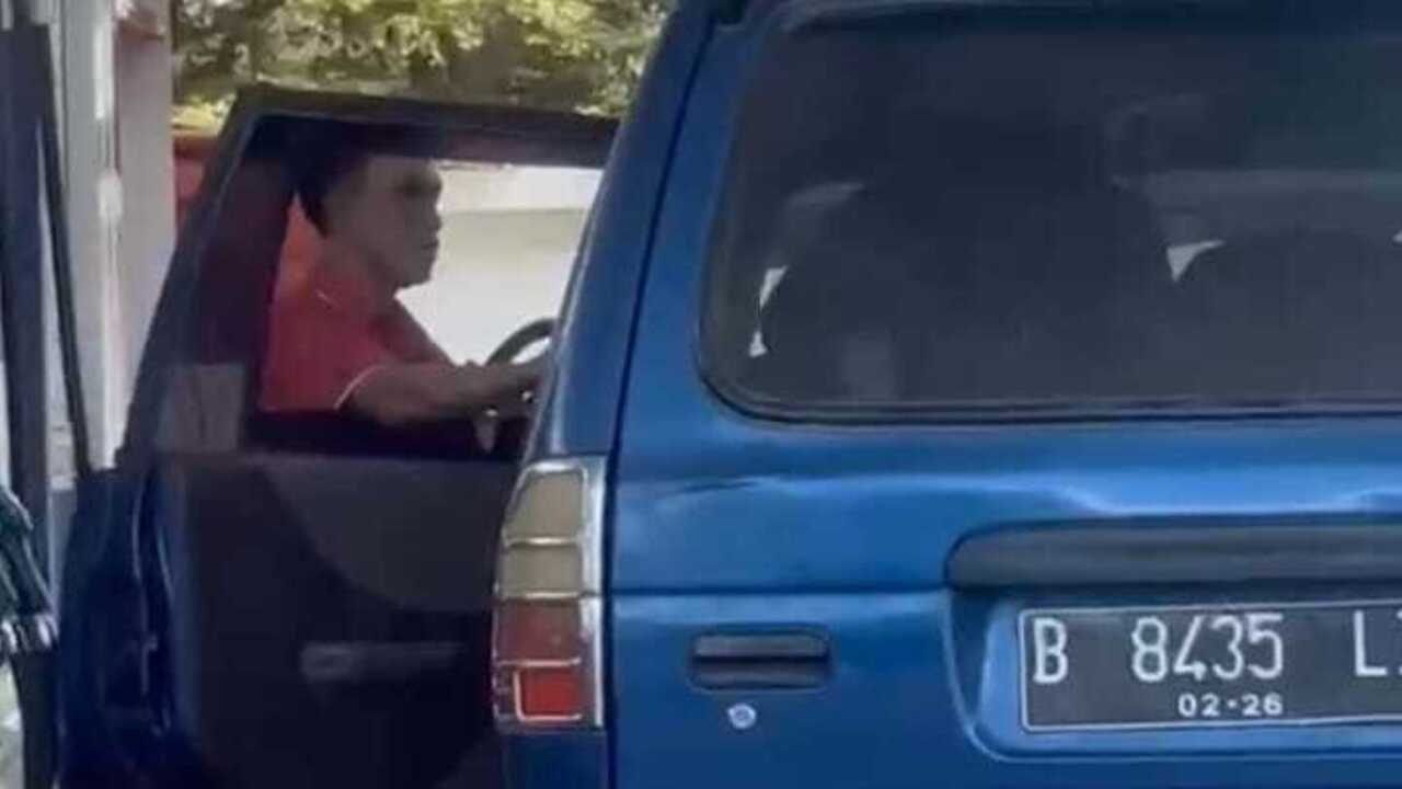 SPBU di Megang Sakti Diduga Langgar Aturan, Layani Pembelian Pertalite dengan Jeriken dalam Mobil