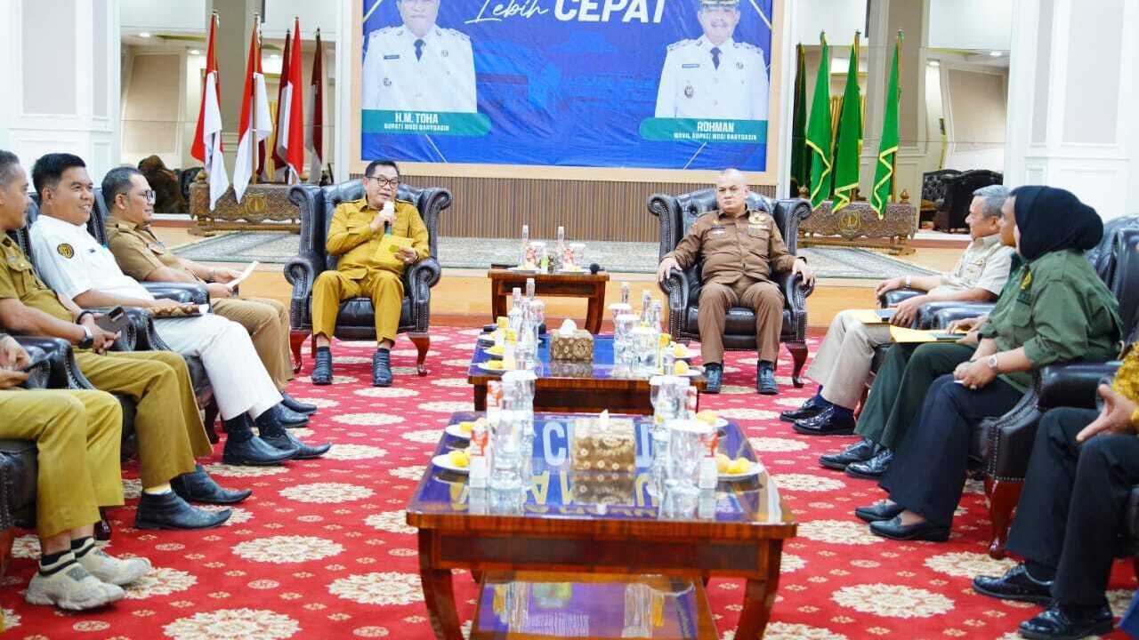Bupati Muba Bahas Perhatian bagi Veteran dan Renovasi Tugu Perjuangan