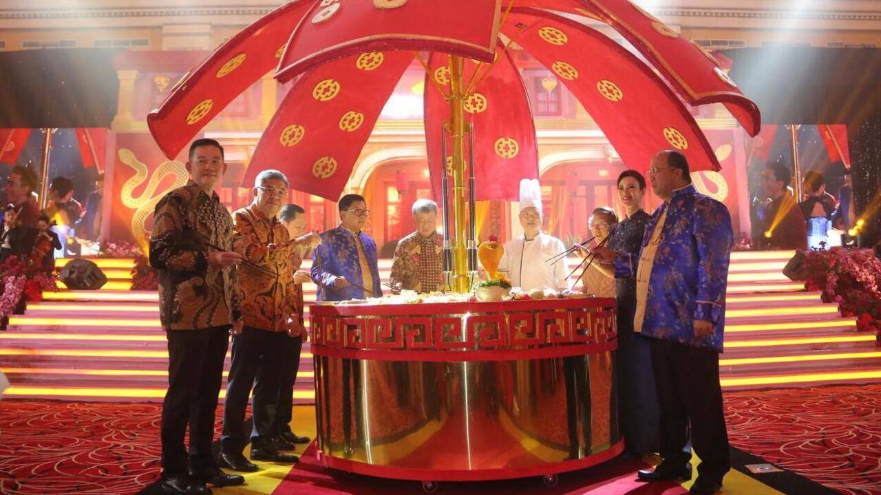 Meriahkan Imlek 2025 Bersama Nasabah di 3 Kota Bank Mandiri Perkuat Layanan dan Inovasi Digital 