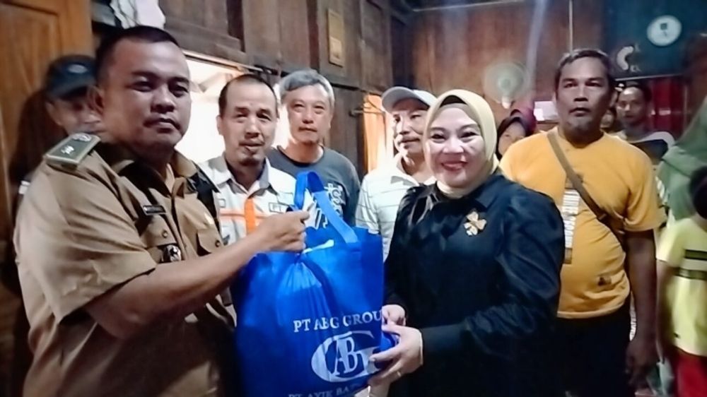 PT ABG Group Distribusikan 1000 Paket Sembako untuk Korban Banjir