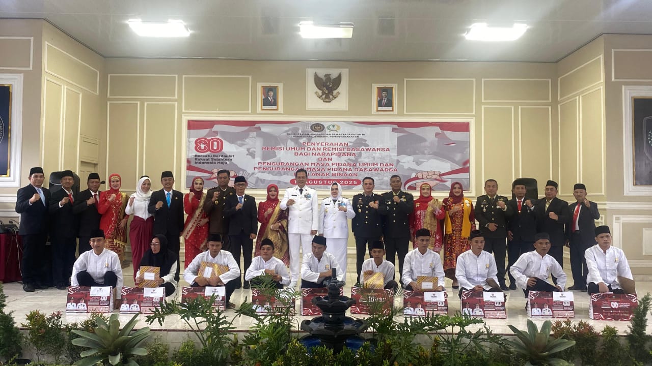 811 WBP Lapas Muara Enim Dapat Remisi HUT ke-80 RI 27 Orang WBP Menghirup Udara Bebas