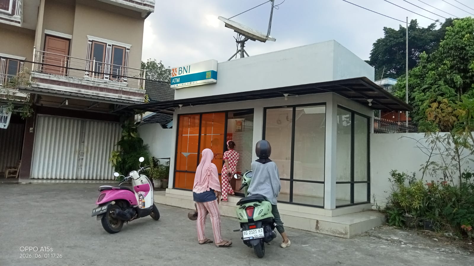 Pasca Libur Idul Adha, Layanan Tarik Tunai ATM BNI Dikeluhkan Nasabah