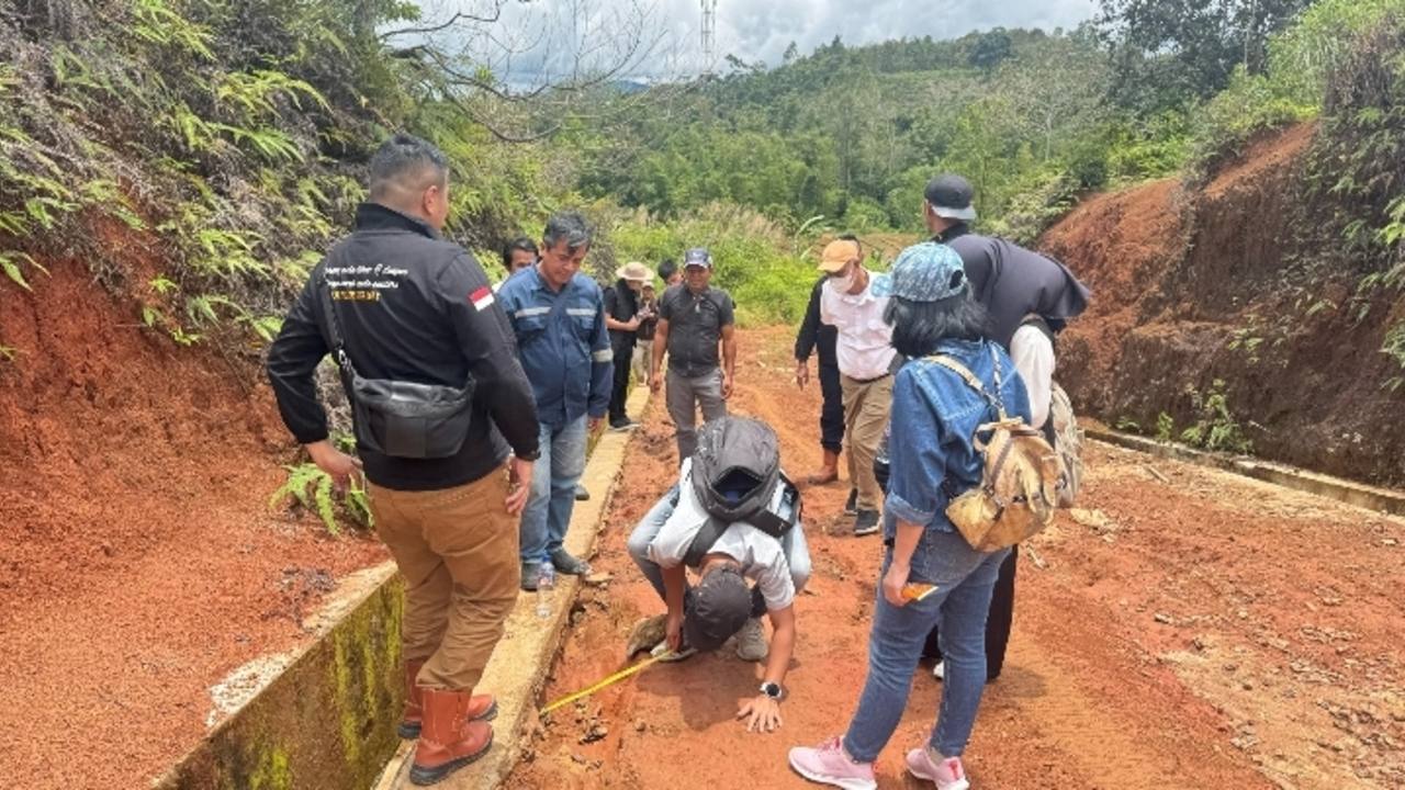 Hitung Kerugian Negara, Cek Proyek Siring Jalan Bukit Pulau Panggung - Muara Danau