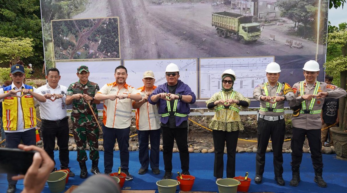 Dukung Penataan Angkutan Batubara: Gubernur Deru Apresiasi Pembangunan Flyover Jalan PT Servo Lintas Raya