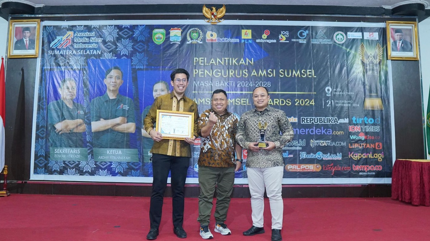 PLN UID S2JB Raih Penghargaan CSR Terbaik pada AMSI Sumsel Awards 2024