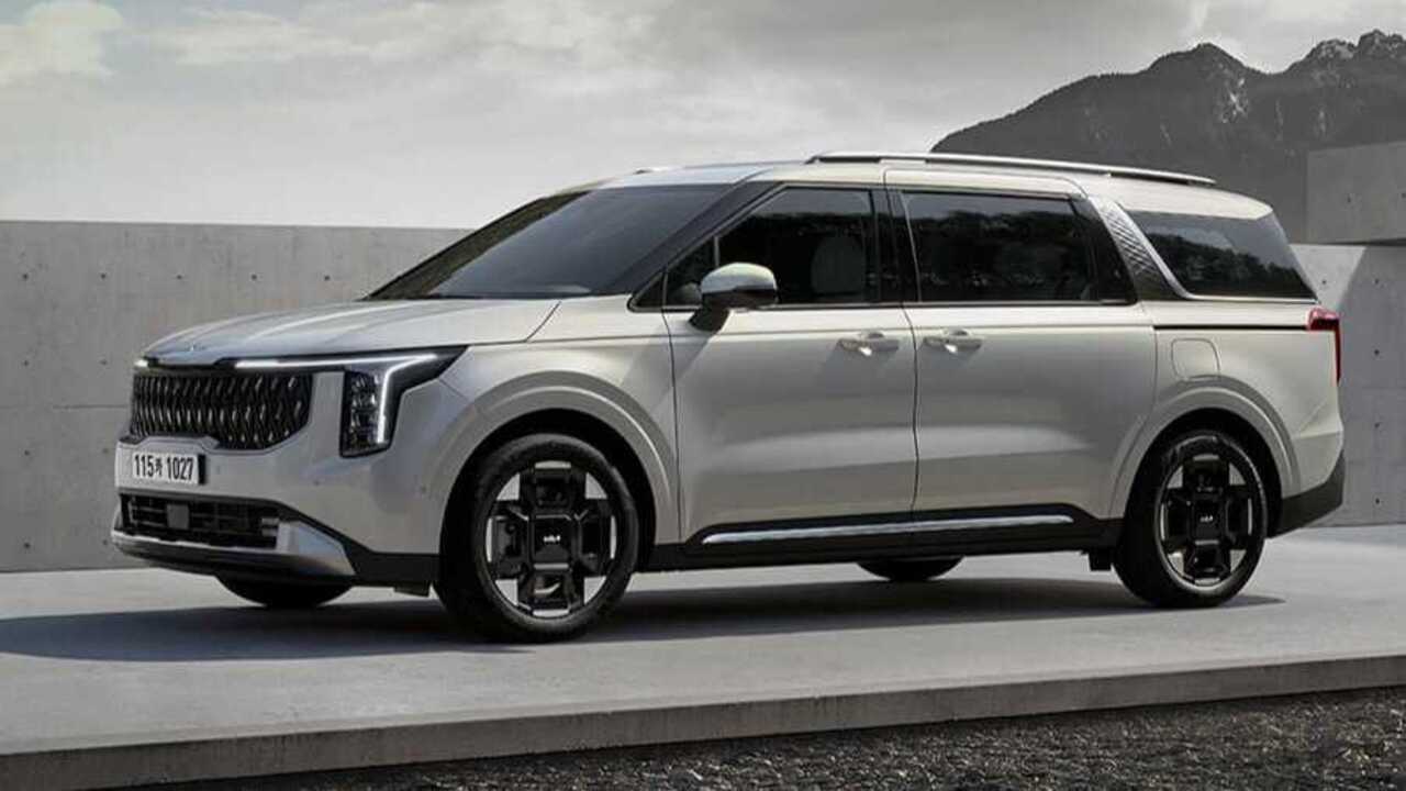 Fitur Unggulan Kia Carnival Hybrid 2025 yang Wajib Kamu Tahu.