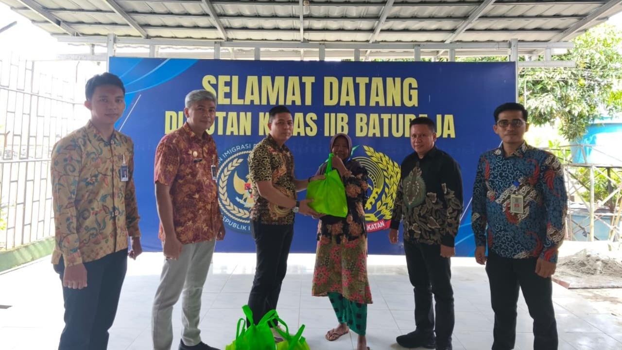 Rutan Baturaja Salurkan Bantuan Sosial Kepada Keluarga dan Warga Binaan