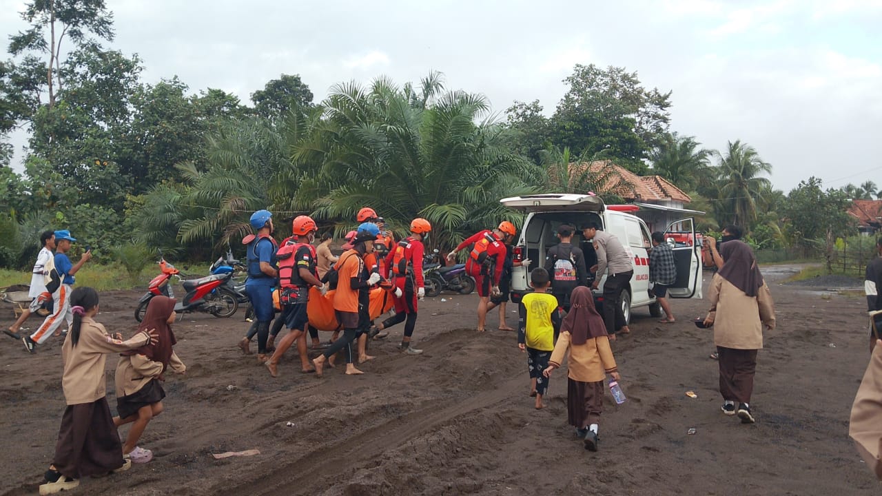 Sempat Dikejar Polisi, Reno Ditemukan Tewas di Sungai Lematang