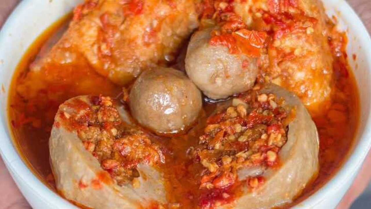 Bakso Mercon Sensasi Pedas yang Menggugah Selera