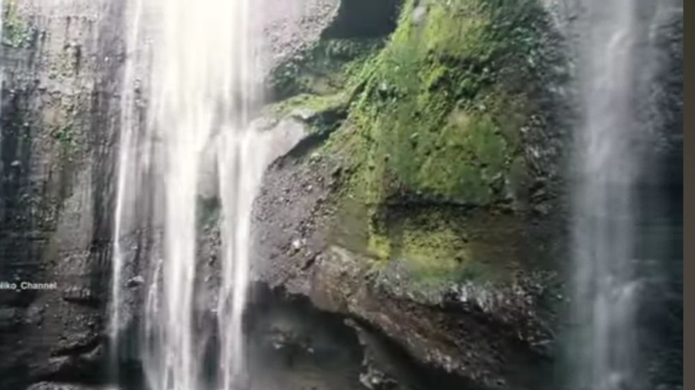 Air Terjun Madakaripura, Keindahan Tak Tertandingi di Tengah Kawasan Taman Nasional Bromo Tengger Semeru