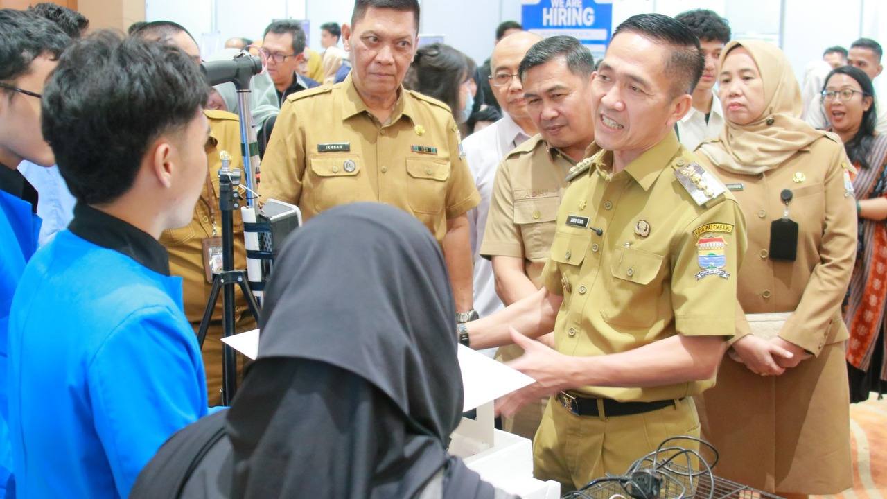 Tekan Penganguran Wako Minta Gelar Job Fair 2 Tahun Sekali