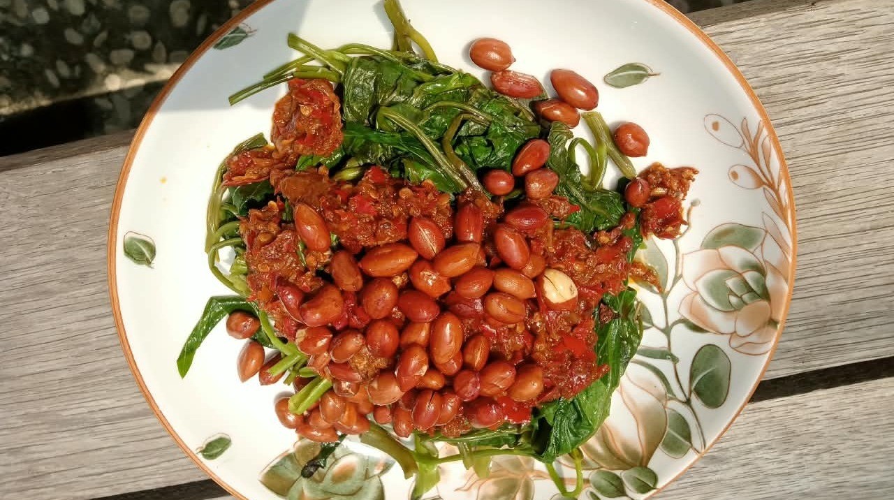 Pecak Kangkung, Sajian Sederhana yang Menggugah Selera
