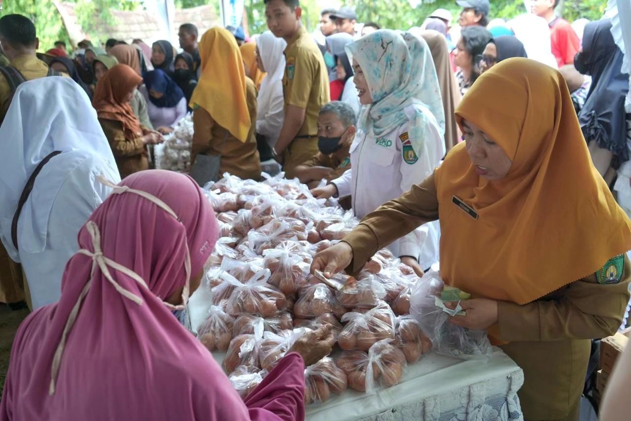 Harga Jual Komoditi di Pasar Murah Selisih Tipis Harga Pasar, Pj Wako Prabumulih: Kita Sudah Koreksi Itu