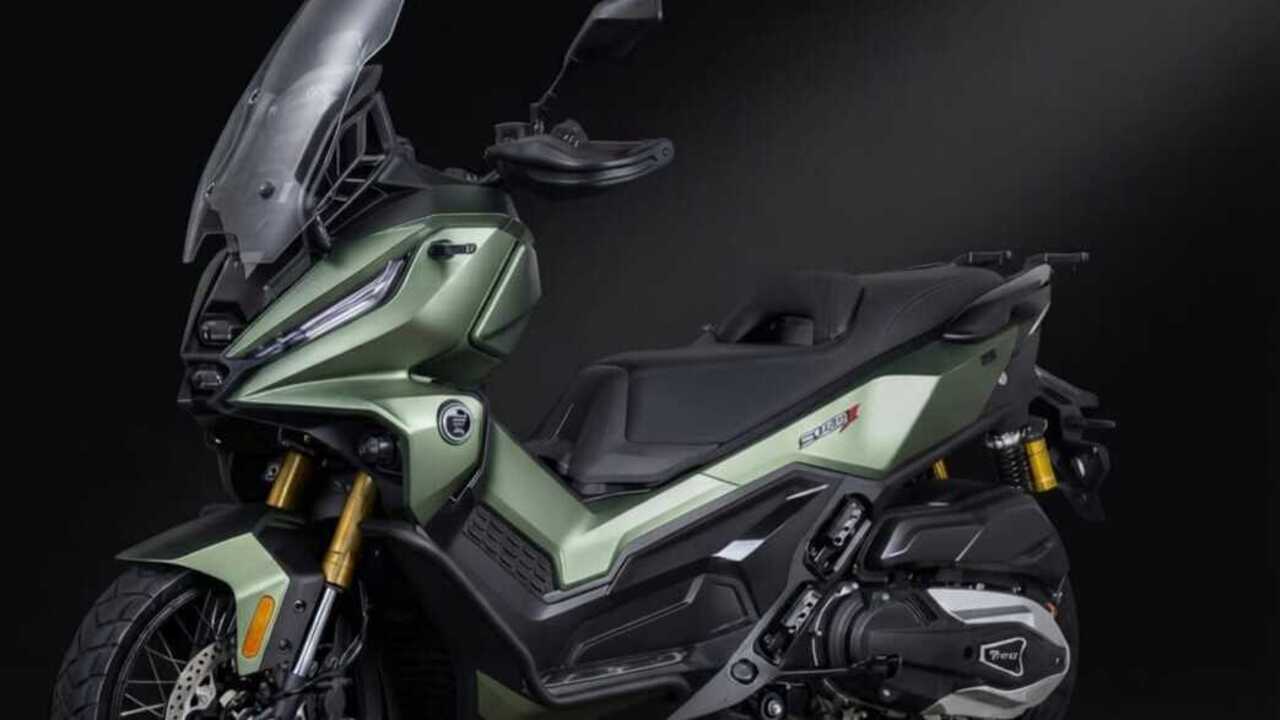 Voge SR450X Resmi Hadir, Skutik 2 Silinder Bikin Geger!