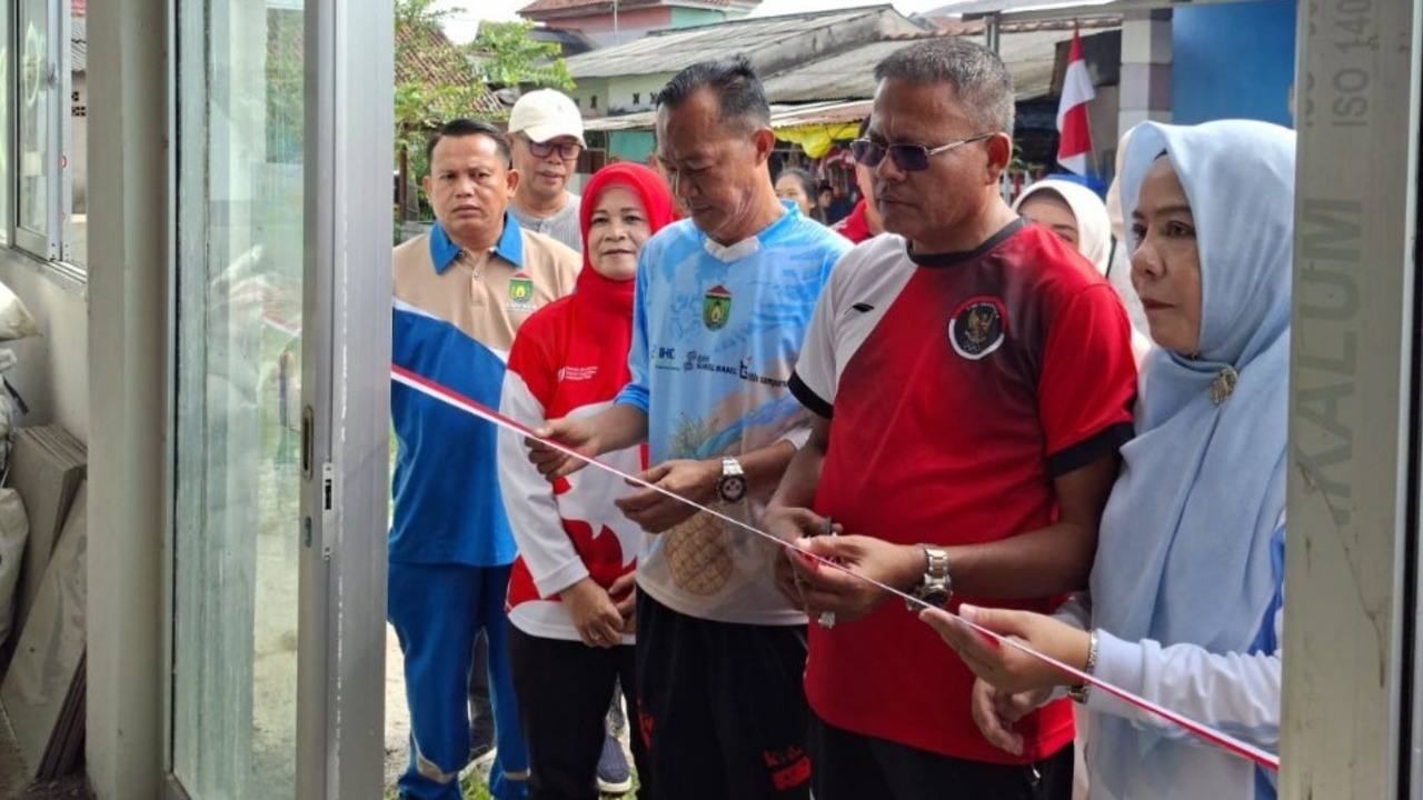 Walikota Prabumulih H Arlan Resmikan Gedung Serbaguna RW 04 Gunung Ibul