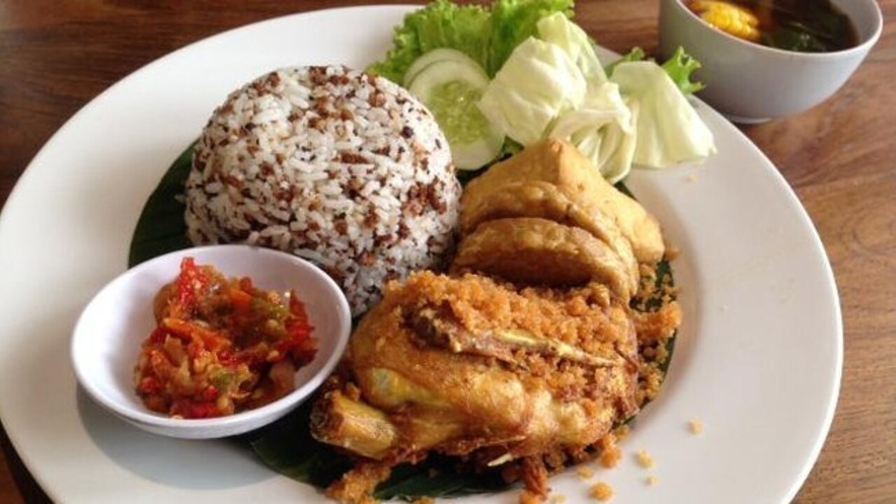 Nasi Tutug Oncom : Kuliner Tradisional Sunda yang Kian Mendunia