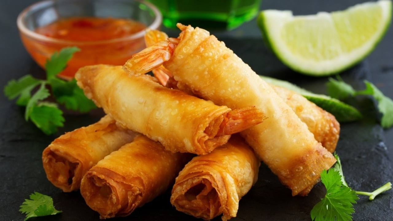 Lumpia Udang : Sajian Lezat yang Menggugah Selera